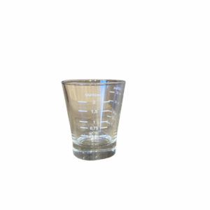 כוס למדידה מזכוכית