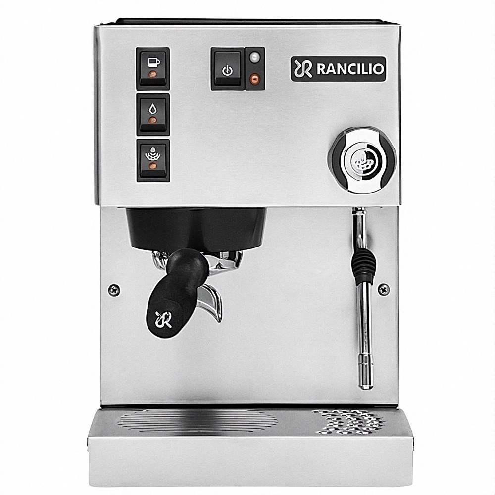 מכונת קפה Rancilio Silvia V6 מפלדת אל-חלד, הכוללת כפתורי בקרה, זרבובית אדים ומגש טפטוף, במבט מלפנים על רקע לבן חלק — מושלמת להכנת כוס קפה מושלמת. | אספרסימו